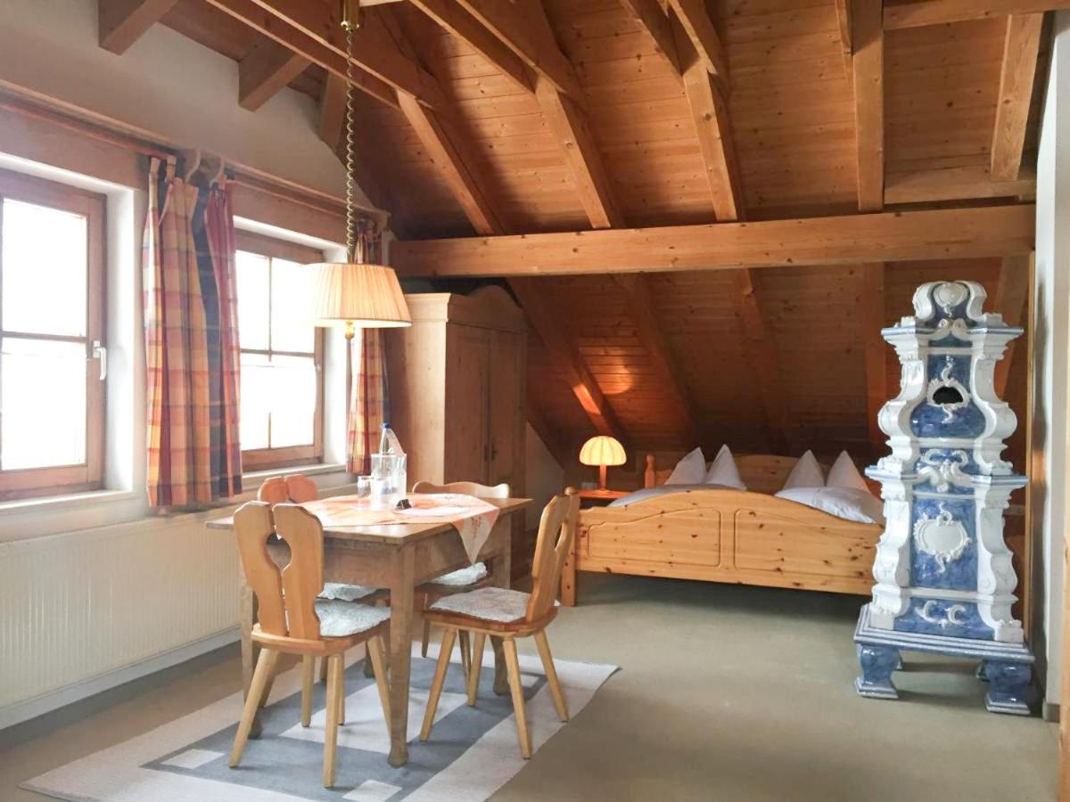 Lago Mio - Pension Am See - Bei Uns Verbringt Ihr Eine Wundervolle Zeit Direkt Am Wasser Worthsee Bagian luar foto
