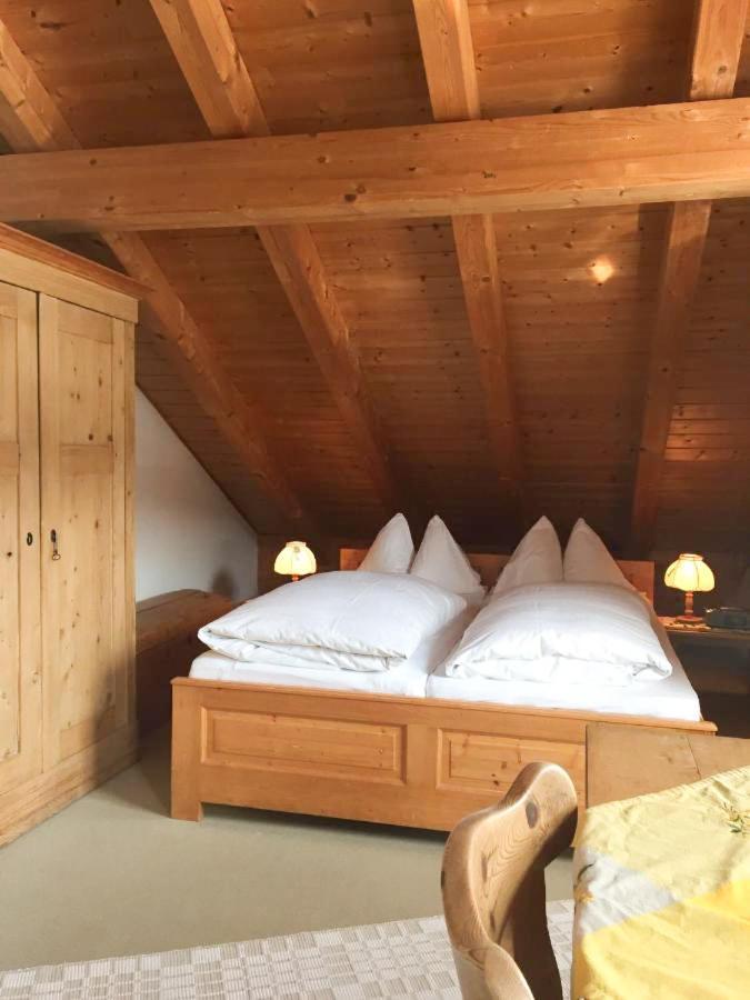 Lago Mio - Pension Am See - Bei Uns Verbringt Ihr Eine Wundervolle Zeit Direkt Am Wasser Worthsee Bagian luar foto